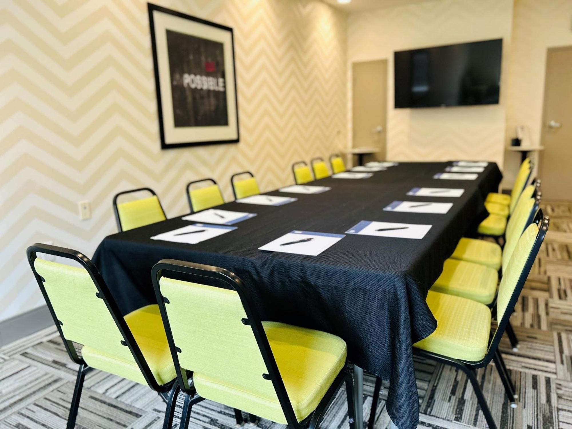 Holiday Inn Express & Suites Shippensburg By Ihg Esterno foto