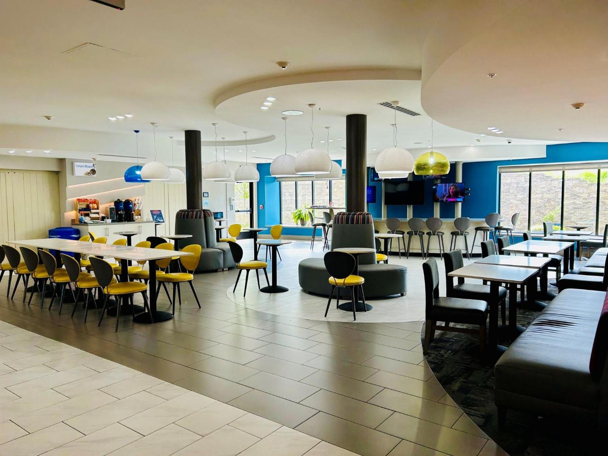 Holiday Inn Express & Suites Shippensburg By Ihg Esterno foto