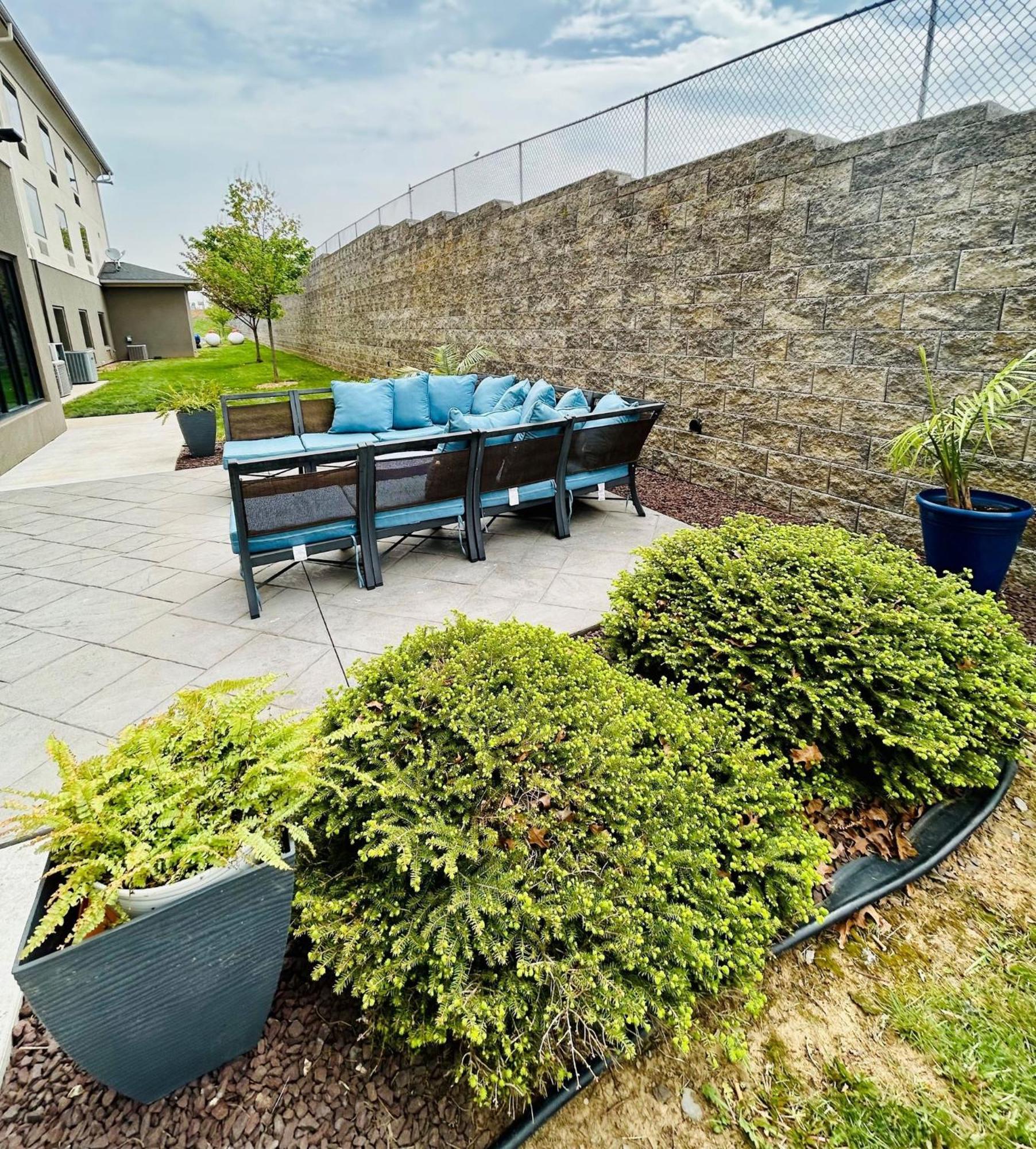 Holiday Inn Express & Suites Shippensburg By Ihg Esterno foto