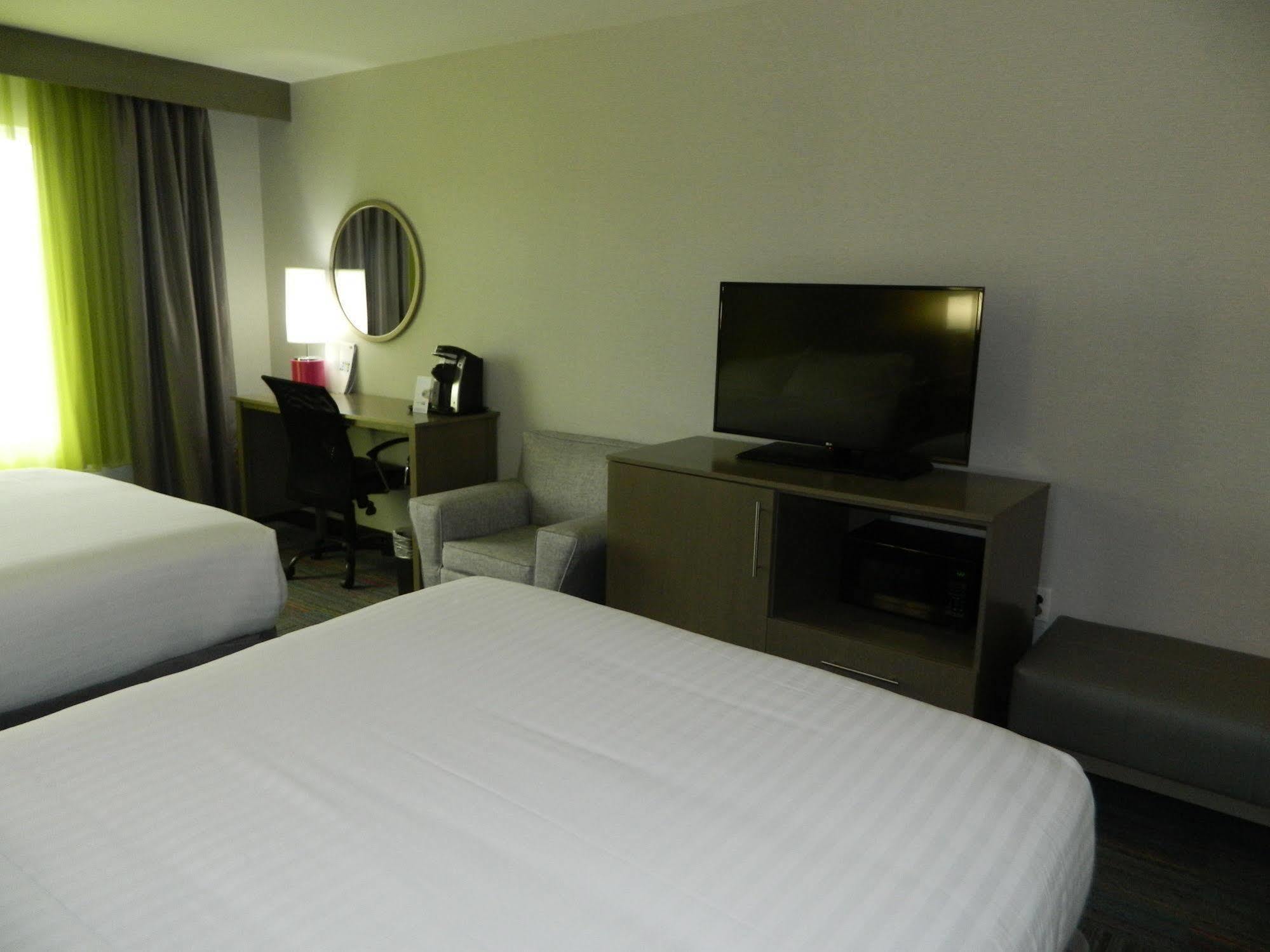 Holiday Inn Express & Suites Shippensburg By Ihg Esterno foto