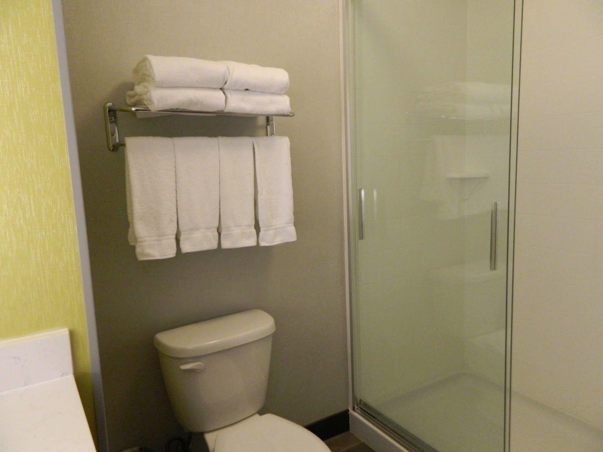 Holiday Inn Express & Suites Shippensburg By Ihg Esterno foto
